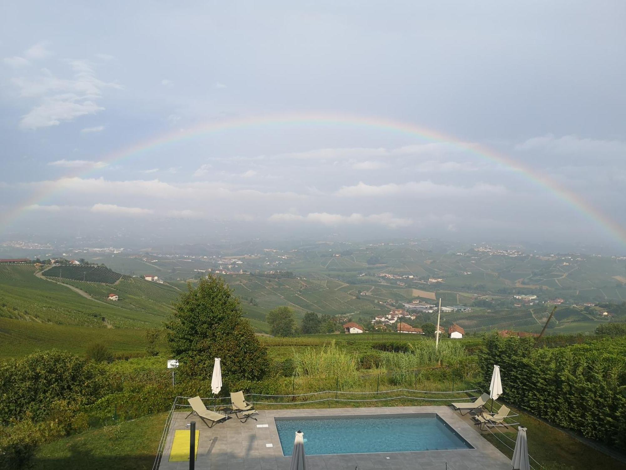 Locanda Fontanazza Osteria Con Camere La Morra Exterior photo